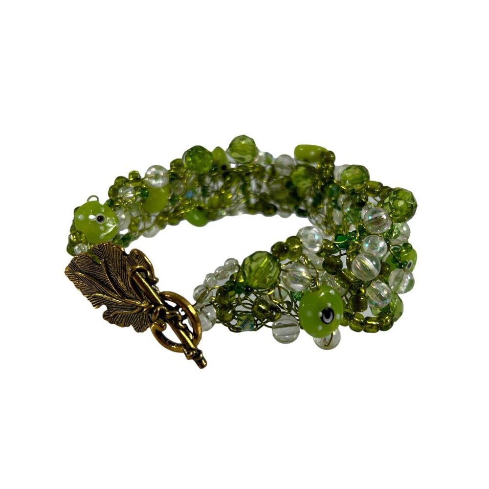 Green Beaded Wire Crocheted Bracelet Gold Tone Leaf Clasp Unique Retro Statement